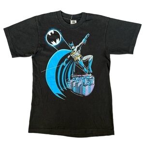 Vintage 1988 DC Comics Batman Skyline Single Stitched Fruit Of The Loom Size M